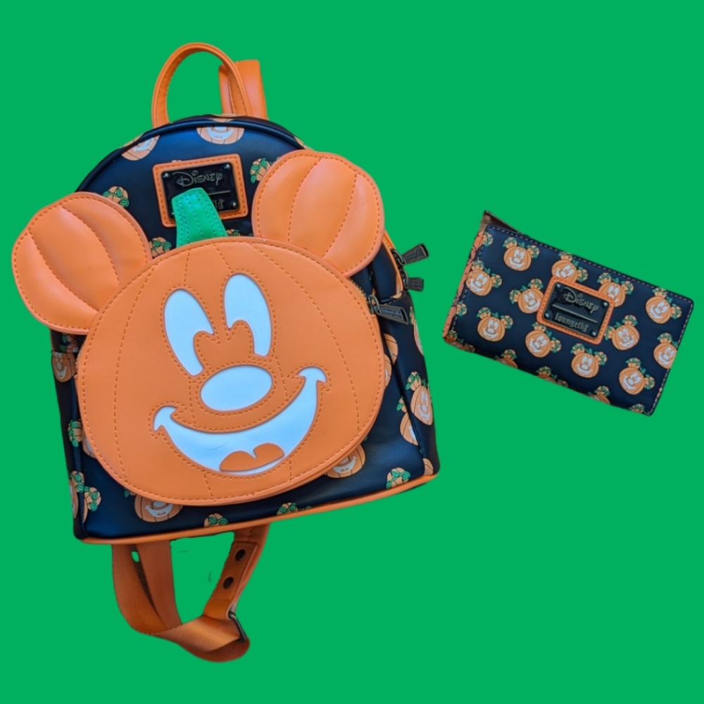Mickey pumpkin mini Loungefly backpack and wallet